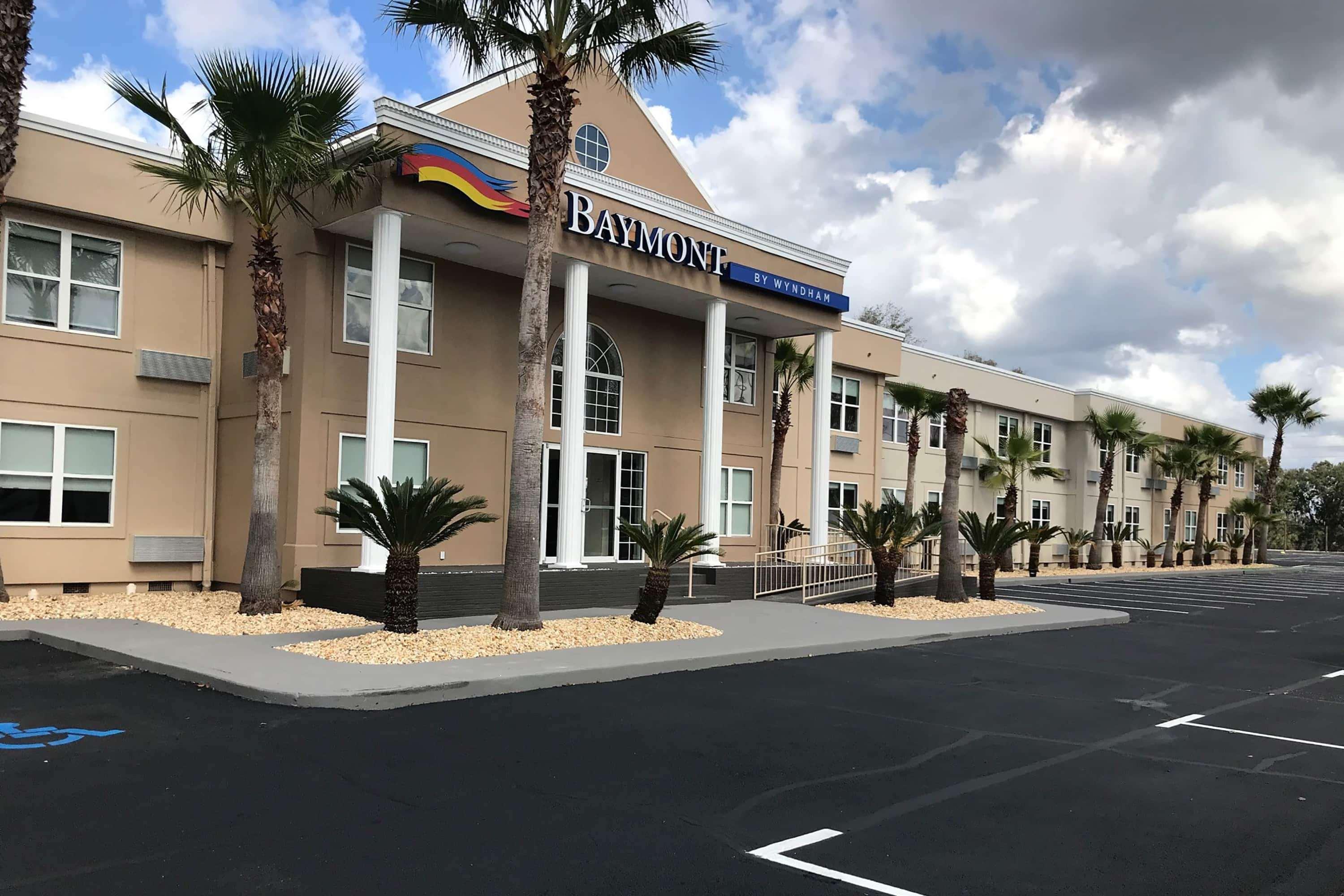 Baymont By Wyndham Lake Park Valdosta I75 Екстер'єр фото